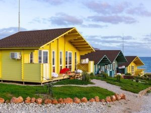 House for Two Families “Happy Together”